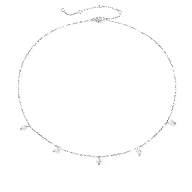 Separated Pearl Necklace