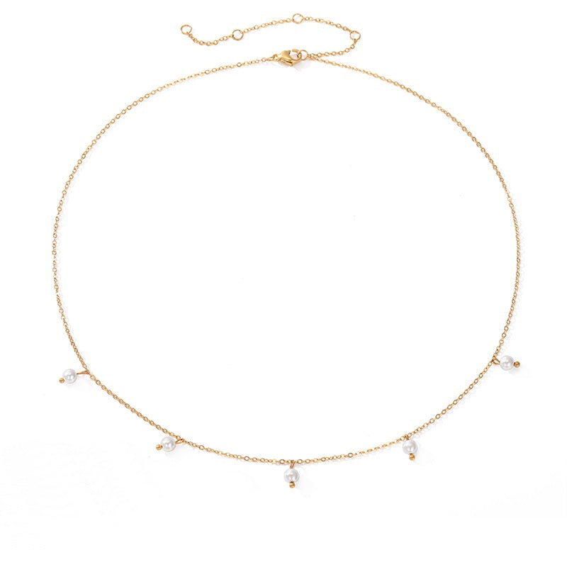 Separated Pearl Necklace